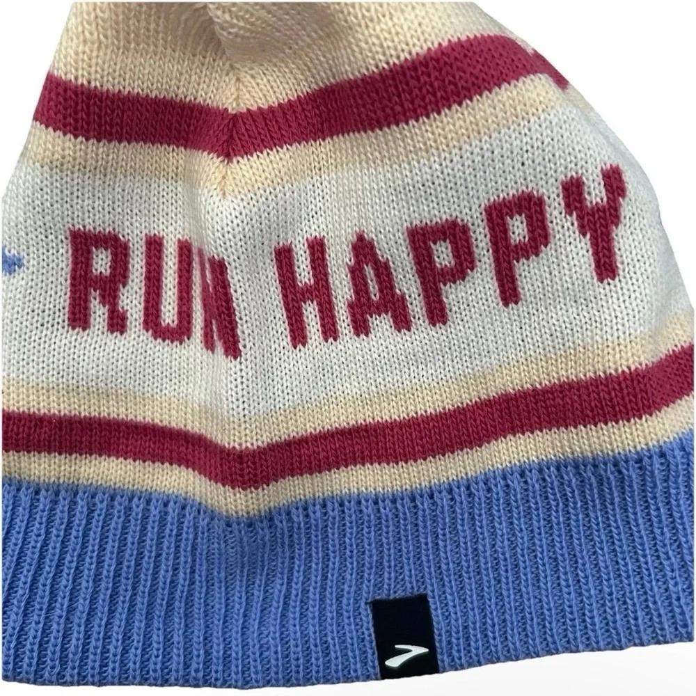 Brooks Run Happy Blue Cream Maroon Pom Beanie